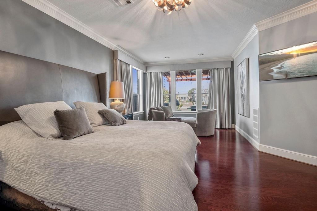 18918 Villa Bergamo Lane - Photo 18