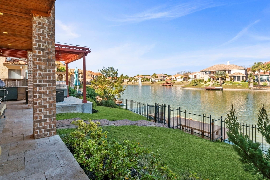 18918 Villa Bergamo Lane - Photo 7