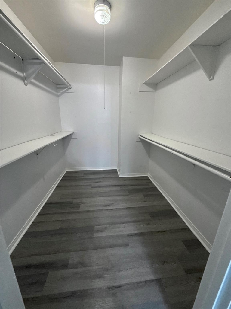 17719 Windy Point Drive - Photo 28