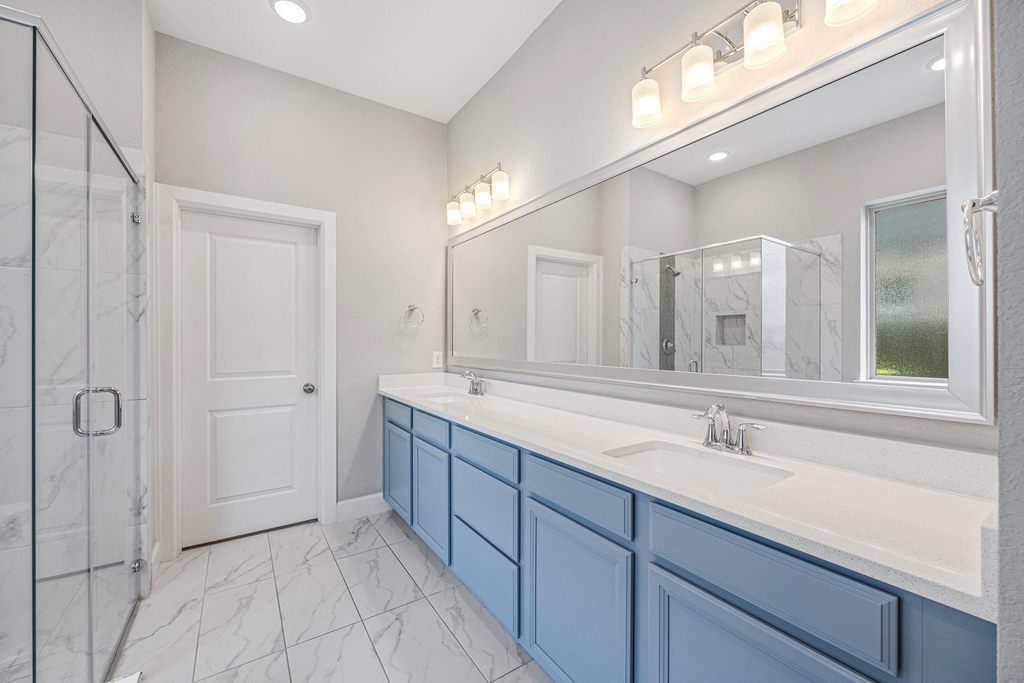 9403 Windward Bluff Way - Photo 12