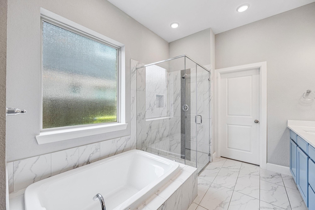 9403 Windward Bluff Way - Photo 13