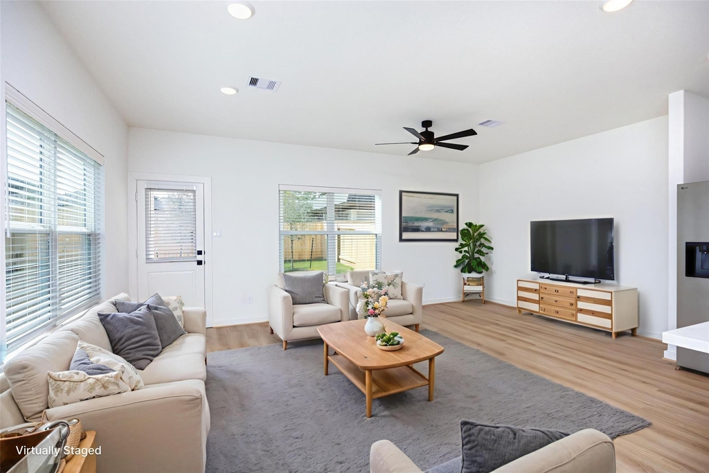 1951 Longmire Villas Court - Photo 3