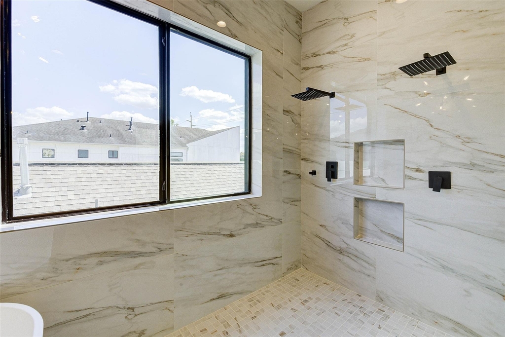 1803 Dunlavy Street - Photo 28