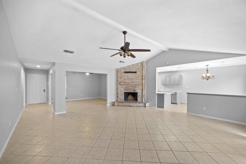 6214 Gladewell Drive - Photo 6