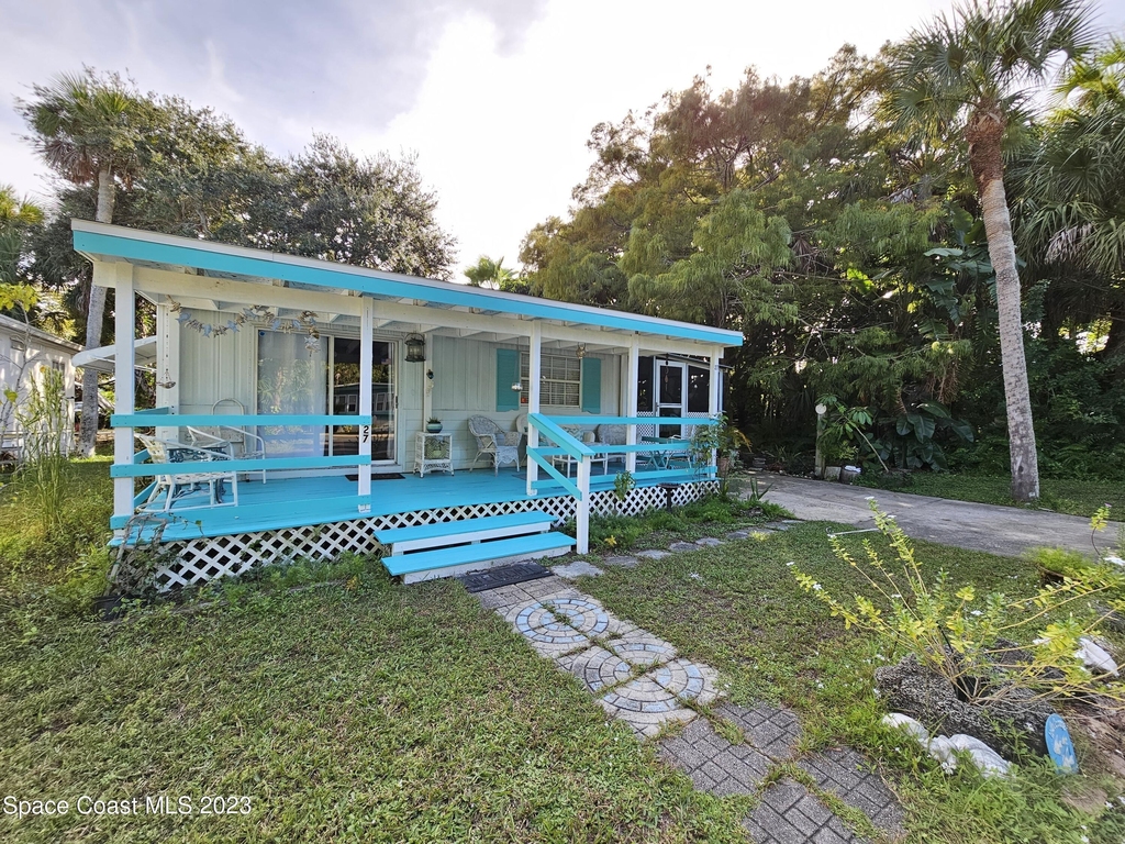 8515 N Atlantic Avenue - Photo 0