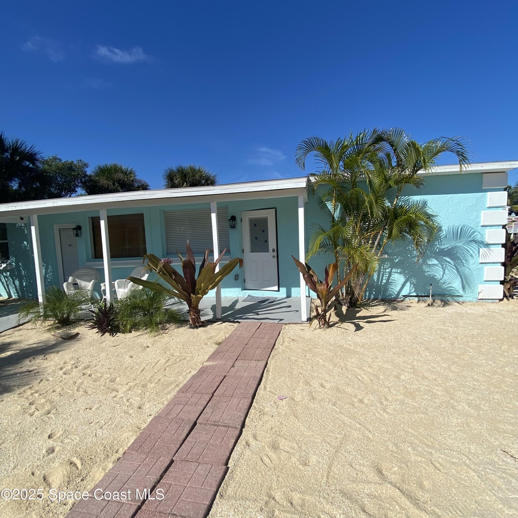 220 N Atlantic Avenue - Photo 0