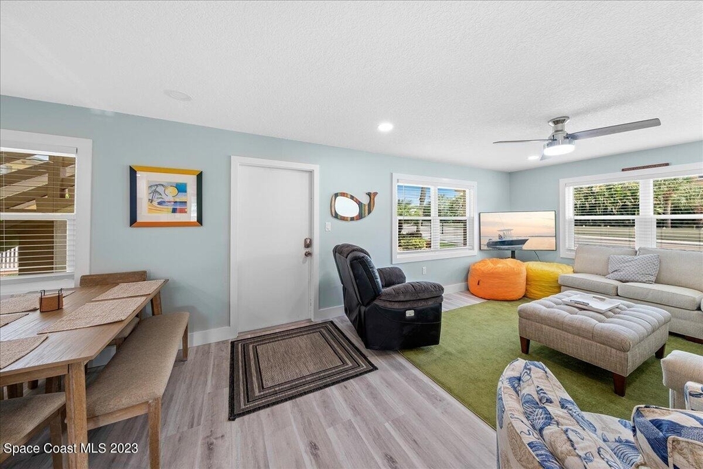 7801 Ridgewood Avenue - Photo 8