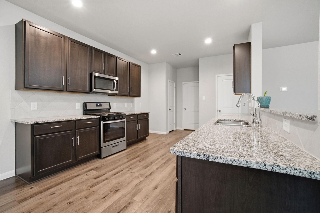 22210 Great Royal Lane - Photo 12