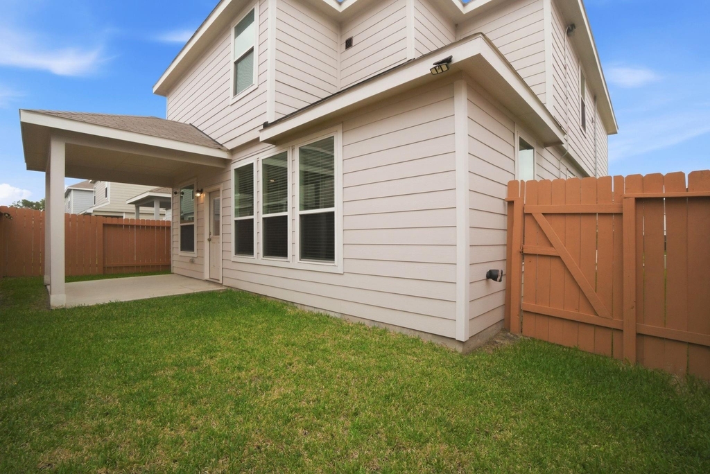 22210 Great Royal Lane - Photo 35