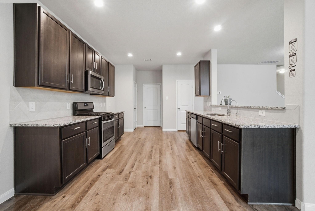 22210 Great Royal Lane - Photo 11