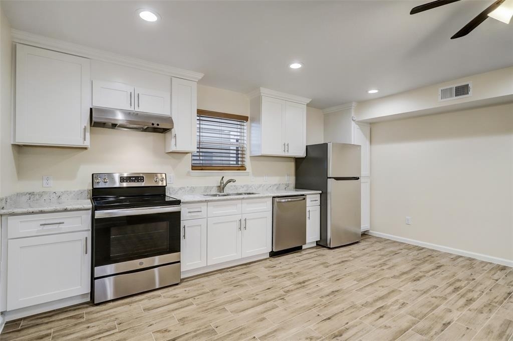 6212 Alderson - Photo 2