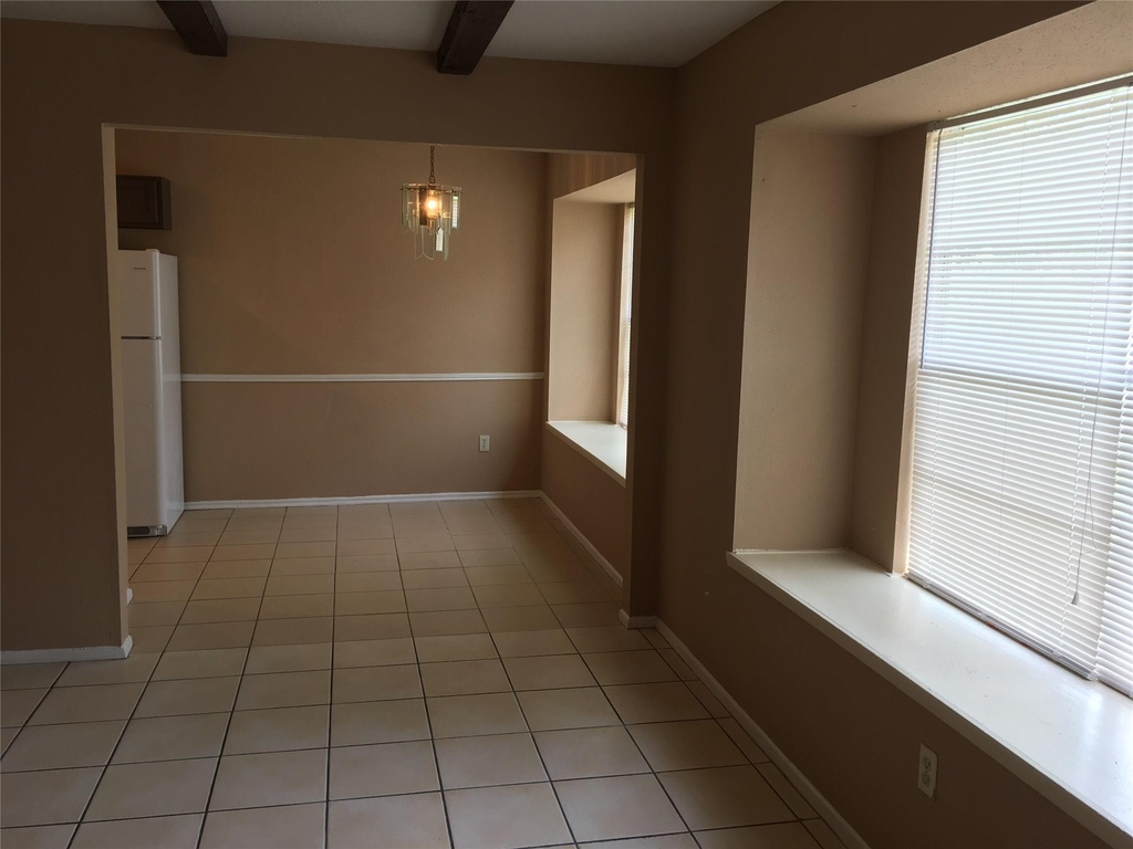 6219 Westbranch Drive - Photo 3