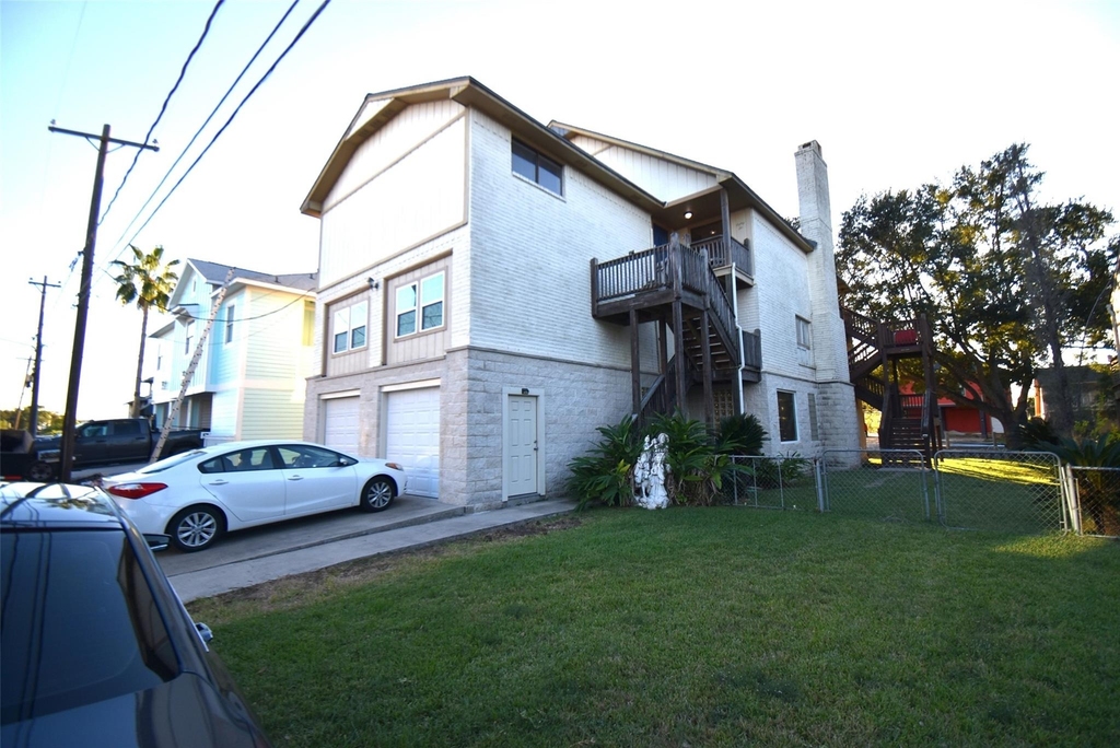 82 Harbor Lane - Photo 0