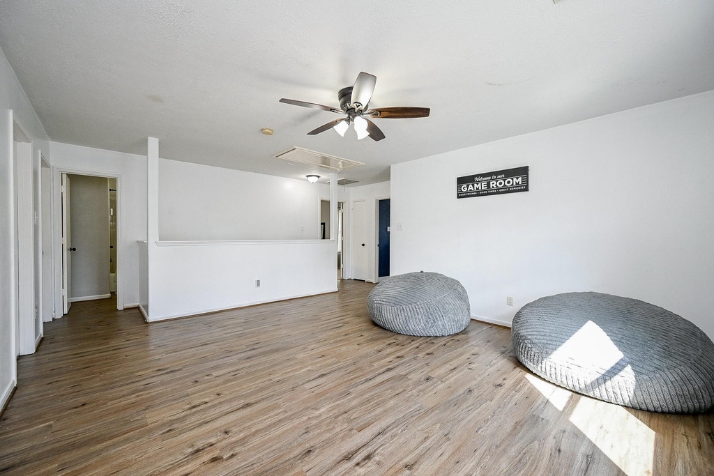 2534 Halstead Drive - Photo 20
