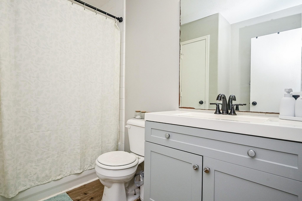 2534 Halstead Drive - Photo 29