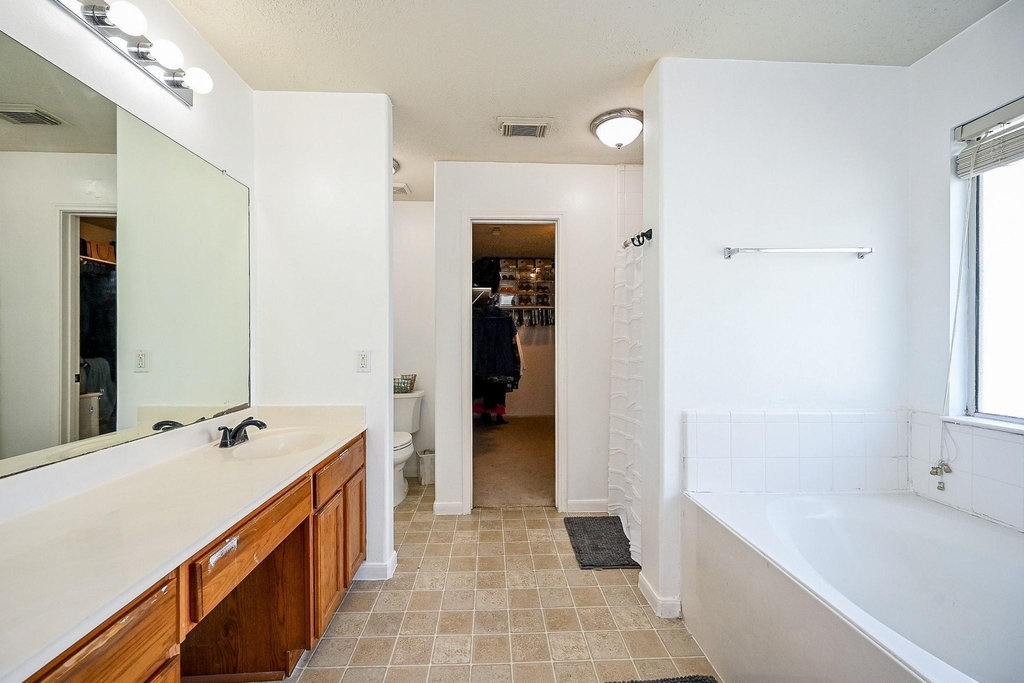 2534 Halstead Drive - Photo 26