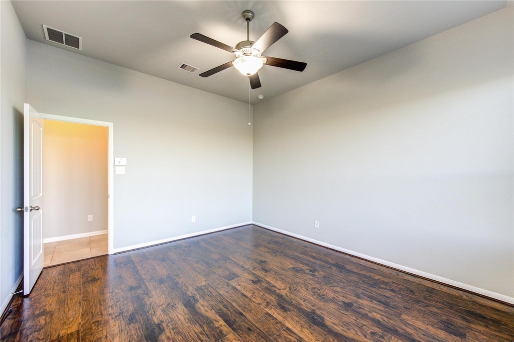 5314 Silver Ledge Drive - Photo 34