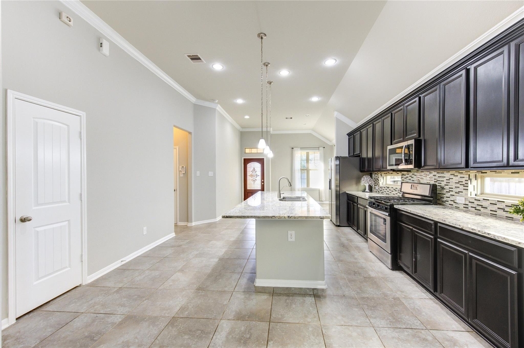 5314 Silver Ledge Drive - Photo 11