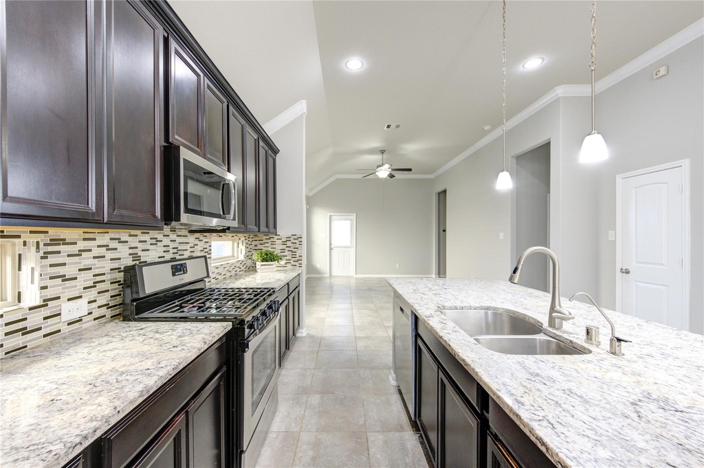 5314 Silver Ledge Drive - Photo 13