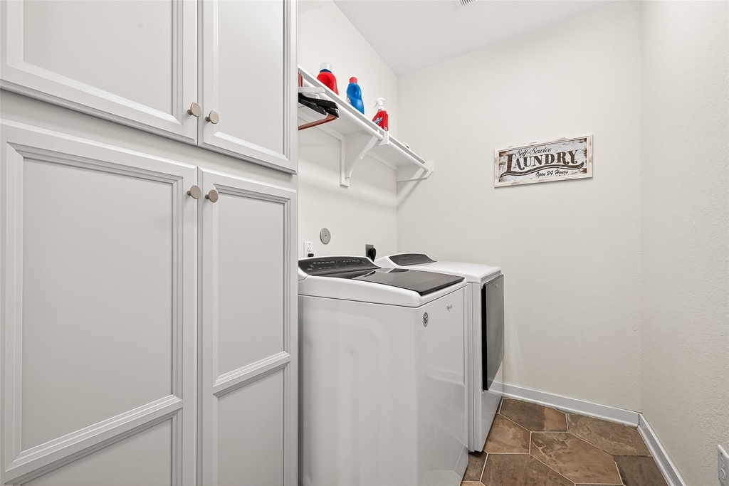 26102 Lazywaters Drive - Photo 24
