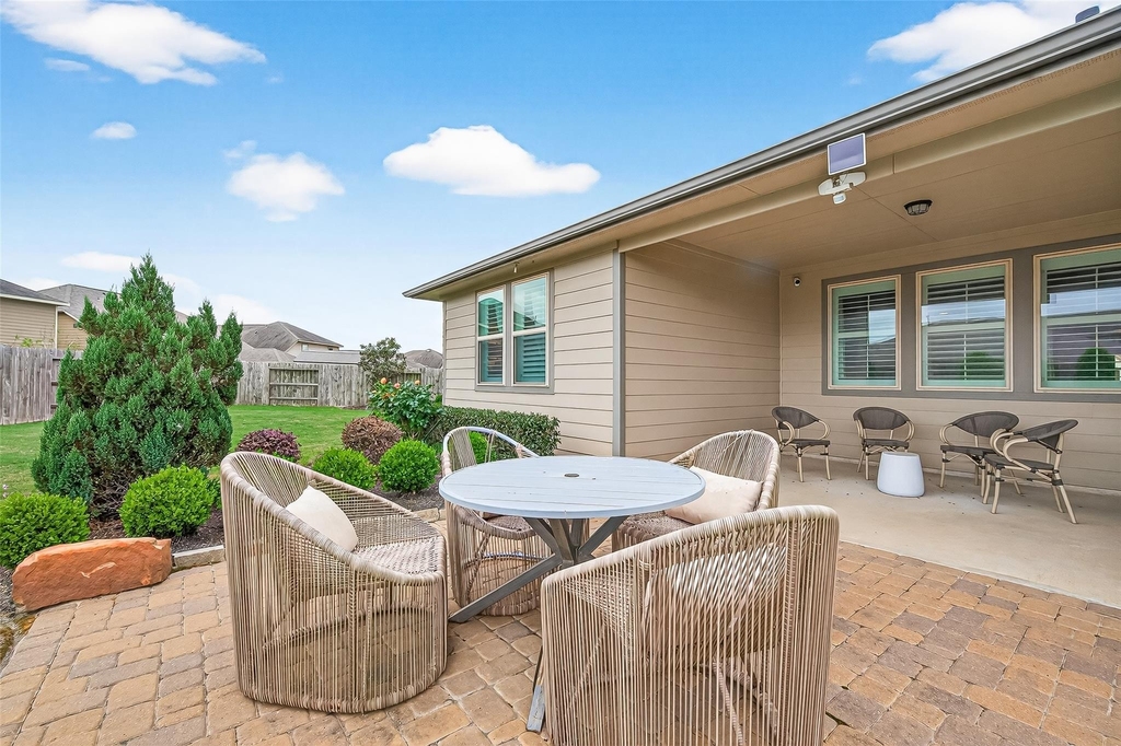 26102 Lazywaters Drive - Photo 33