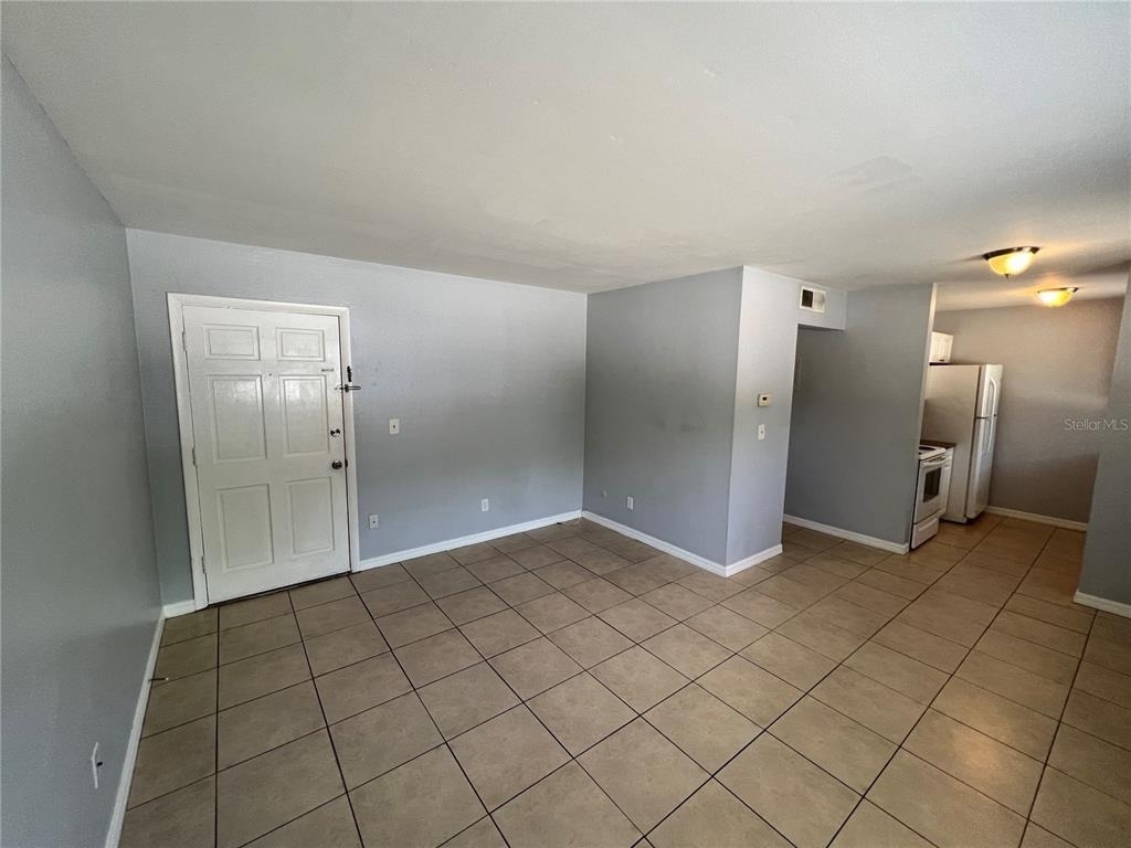 3206 W Azeele Street - Photo 3