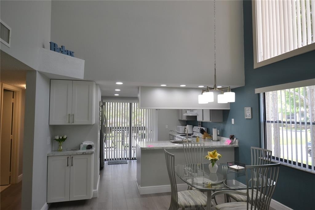 284 Woodlake Wynde - Photo 1