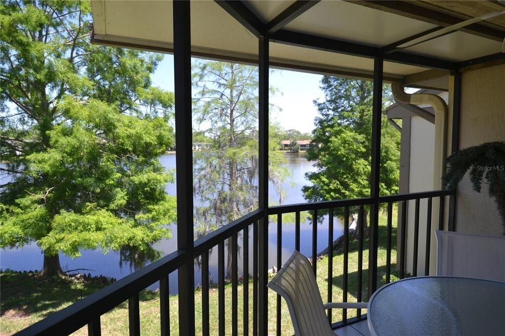 284 Woodlake Wynde - Photo 40