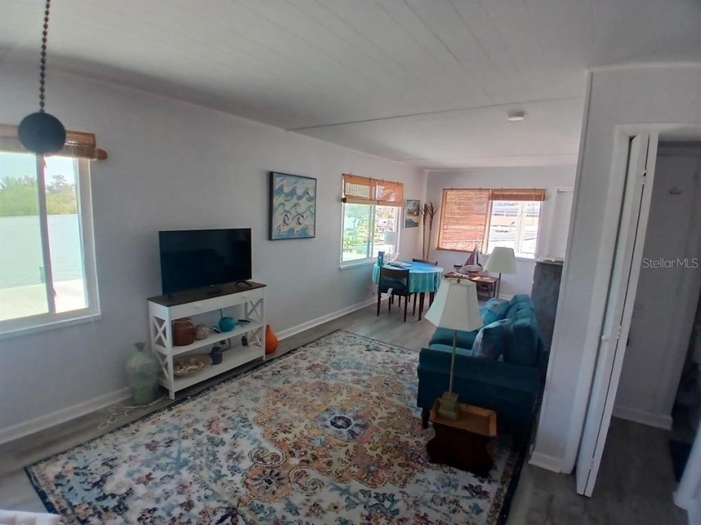 18213 Gulf Boulevard - Photo 3