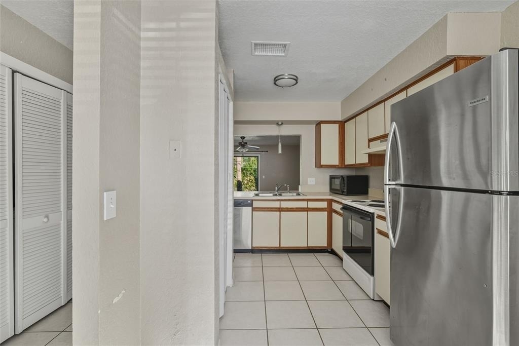 16545 Lake Brigadoon Circle - Photo 4