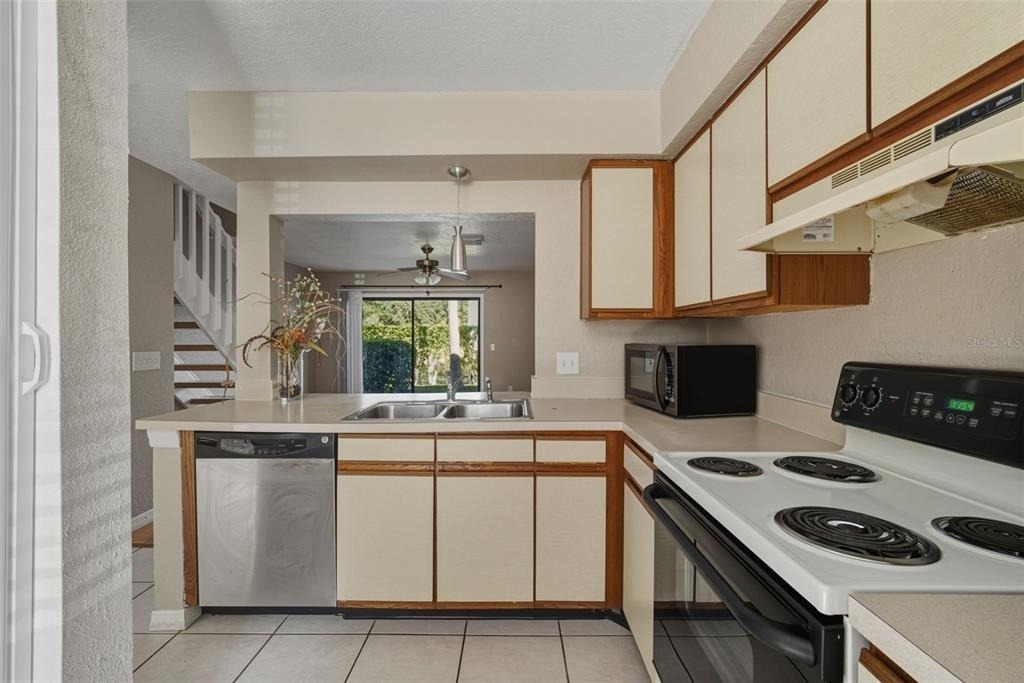 16545 Lake Brigadoon Circle - Photo 5