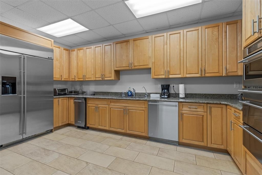331 Cleveland Street - Photo 46