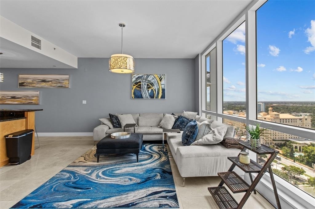 331 Cleveland Street - Photo 2