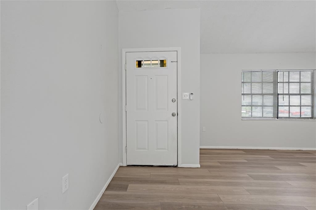 1301 Mandarin Drive - Photo 4