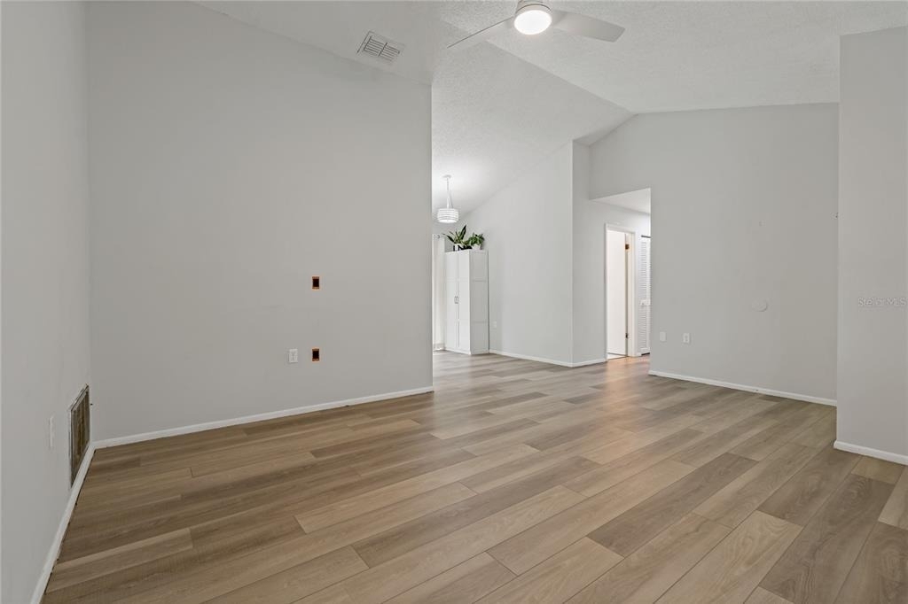 1301 Mandarin Drive - Photo 5