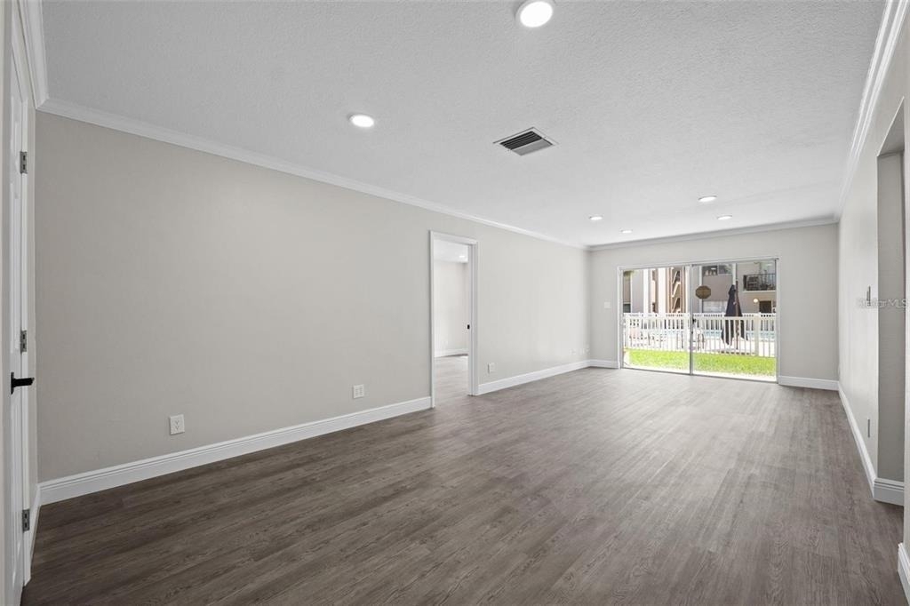 4610 W Gray Street - Photo 5