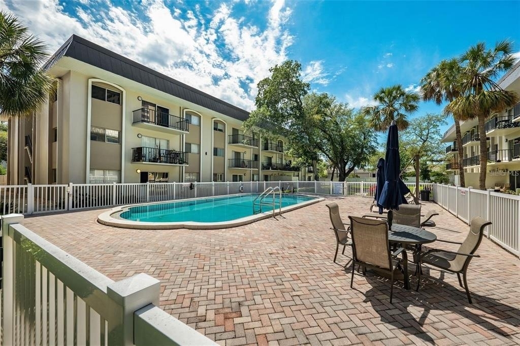 4610 W Gray Street - Photo 25