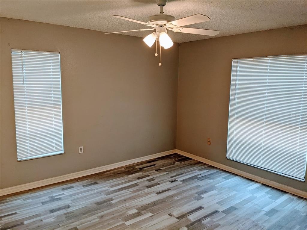 5327 Baldock Avenue - Photo 4