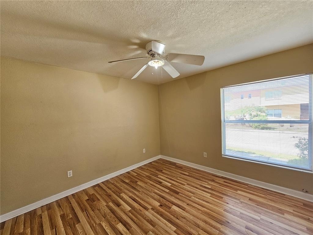 1365 Drew Street - Photo 7
