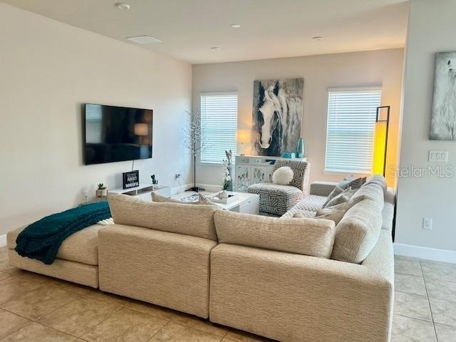 8351 Greenway Avenue - Photo 4