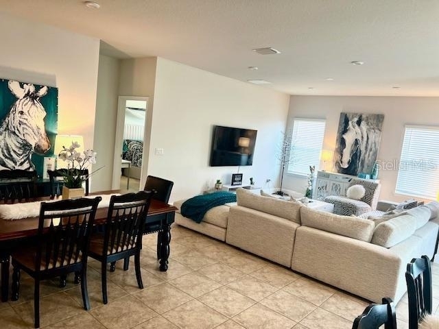 8351 Greenway Avenue - Photo 3