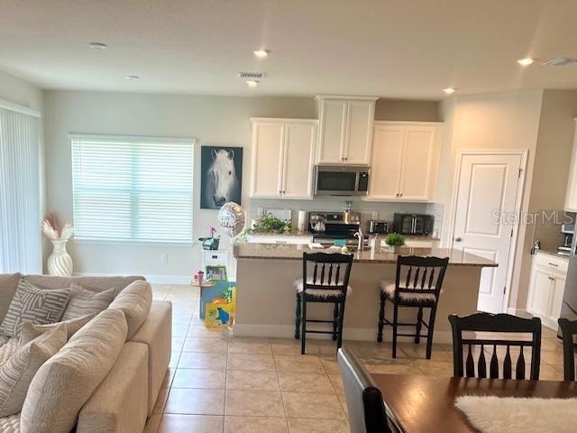 8351 Greenway Avenue - Photo 6