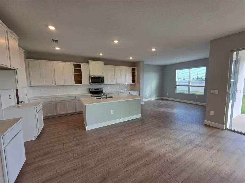 2212 Sienna Spruce Street - Photo 2
