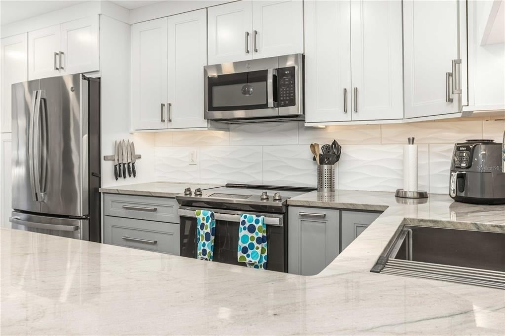 105 Island Way - Photo 11