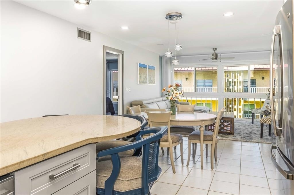 105 Island Way - Photo 7