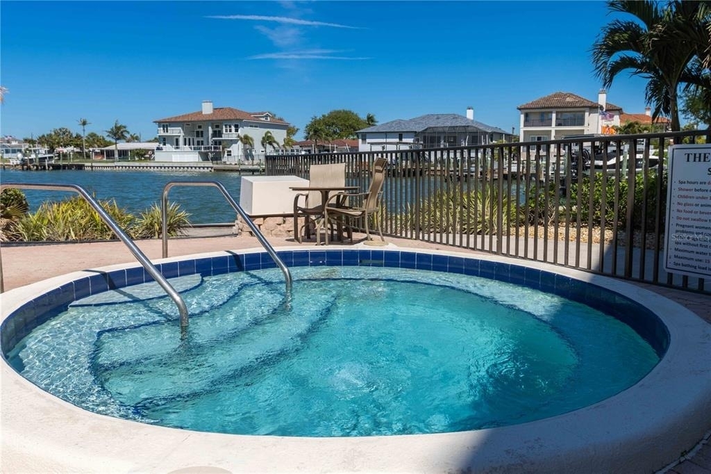 105 Island Way - Photo 36