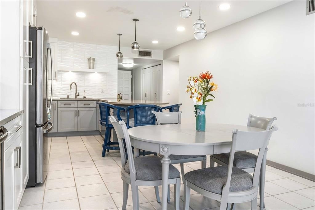 105 Island Way - Photo 5