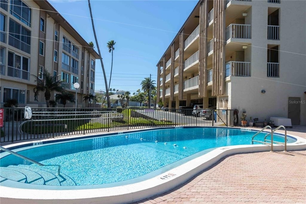 105 Island Way - Photo 35