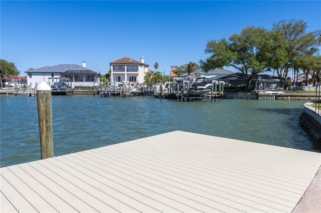 105 Island Way - Photo 39