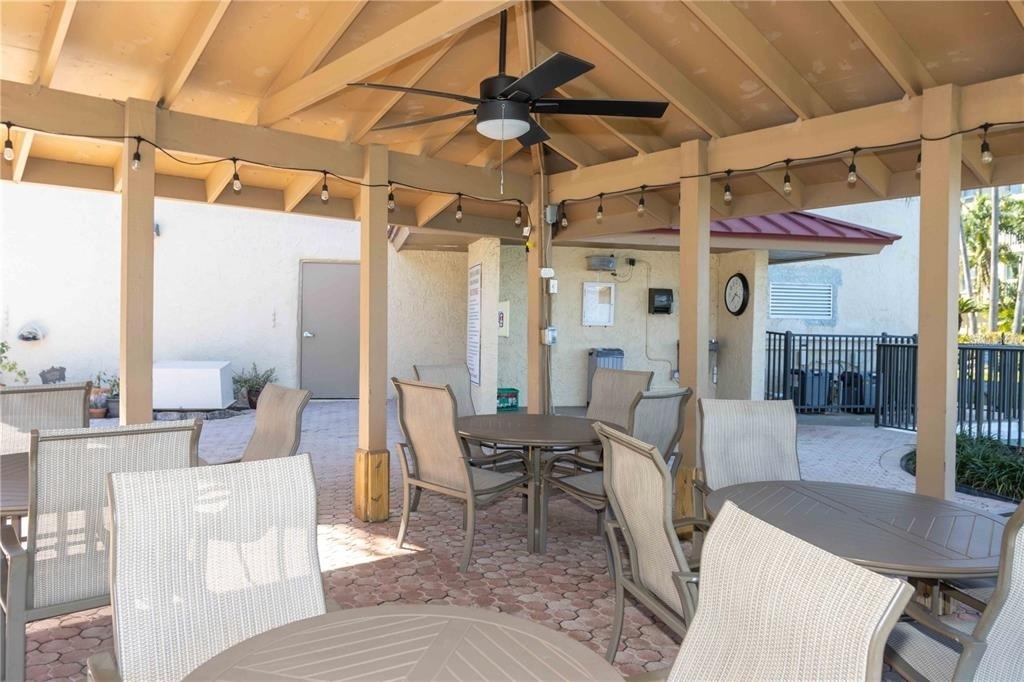 105 Island Way - Photo 30